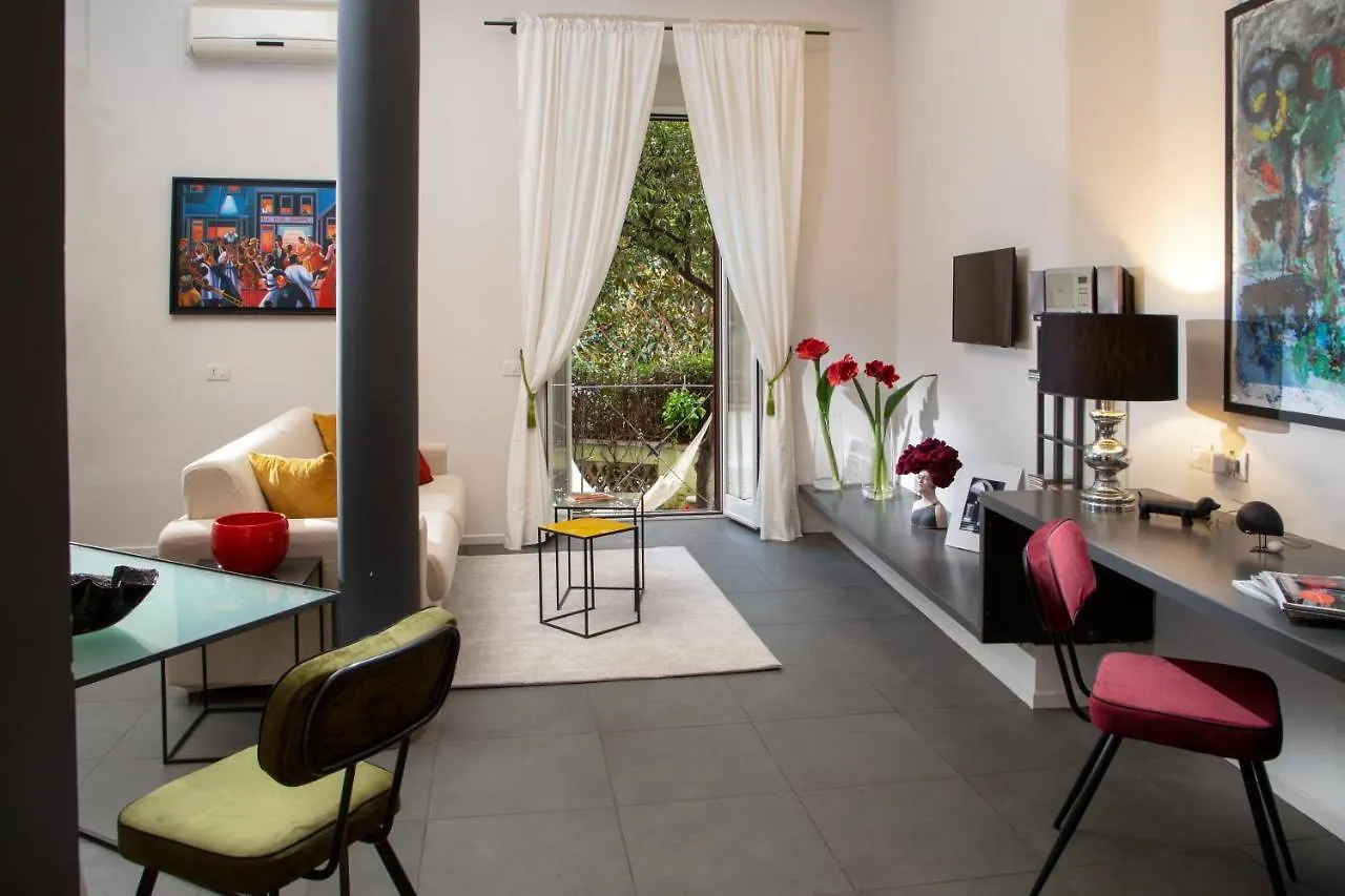 Secret Garden - Amazing Loft In The Imperial Rome Διαμέρισμα